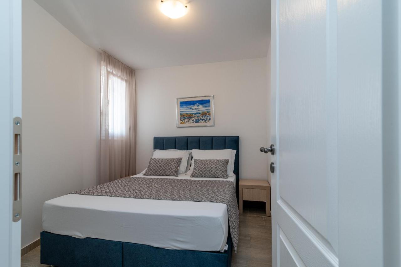 Apartments Liam Τρογκίρ Εξωτερικό φωτογραφία