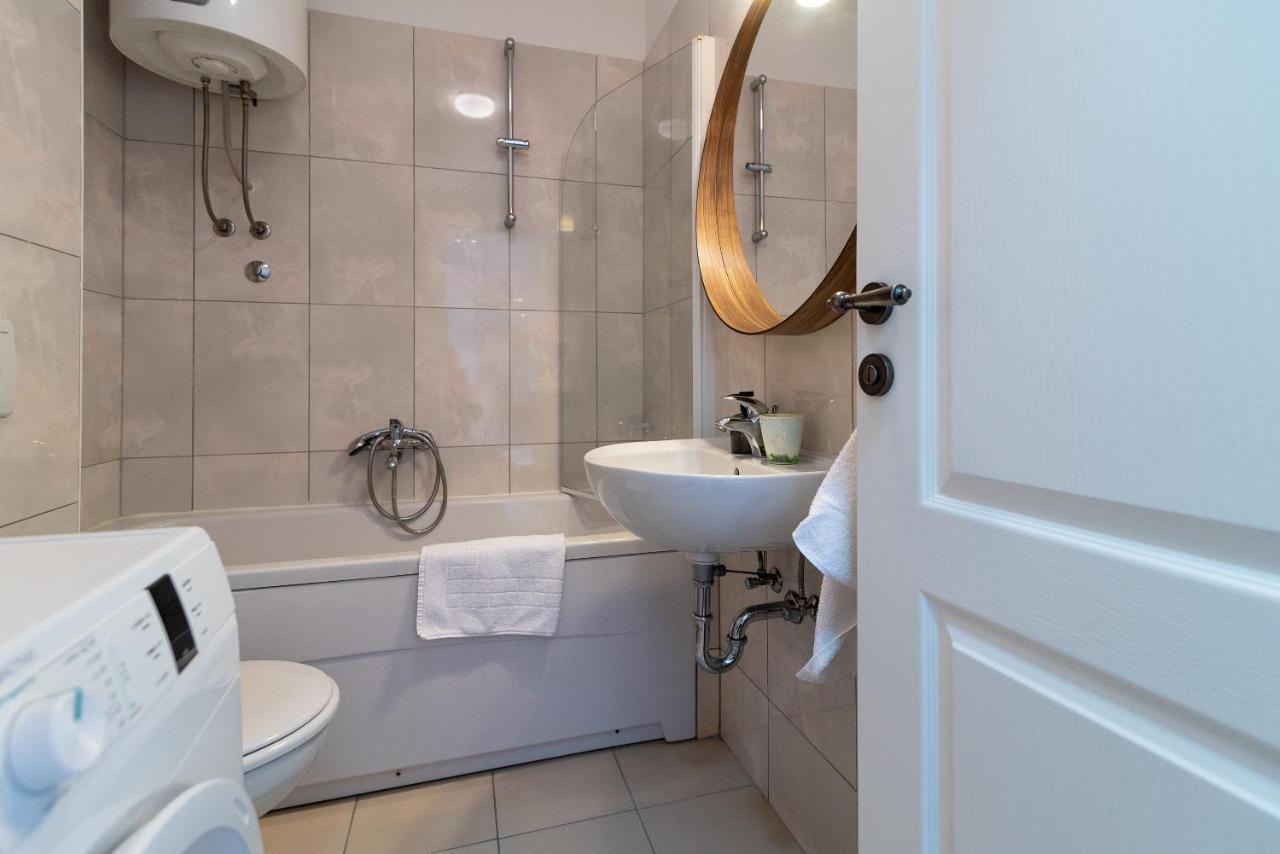 Apartments Liam Τρογκίρ Εξωτερικό φωτογραφία